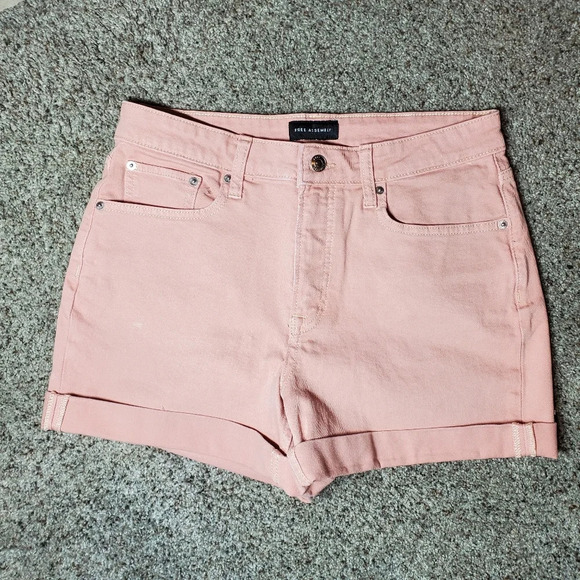 Free Assembly Blush Pink Rolled Cuff Jean Shorts Size 8 - Picture 5 of 16
